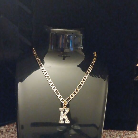 New FOCALOOK 18K GP Capital K Pendant Necklace New In Box - Picture 1 of 5